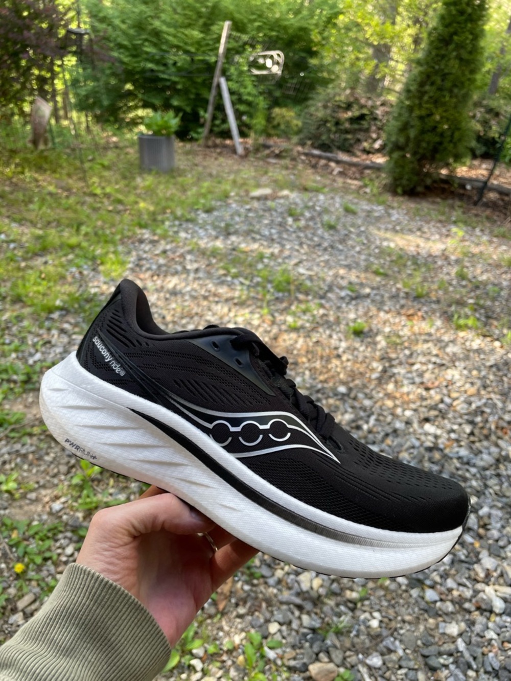 New Saucony Ride 18 Black Running Athletic Shoes Size 8.5 Woman’s